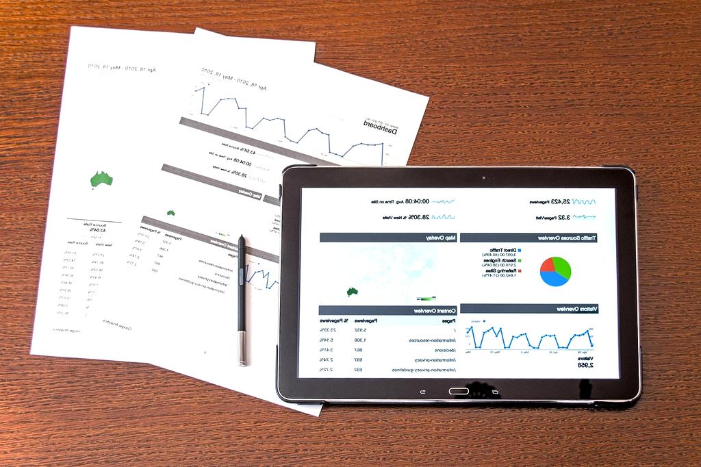 Visual of AI analyzing data on digital screen