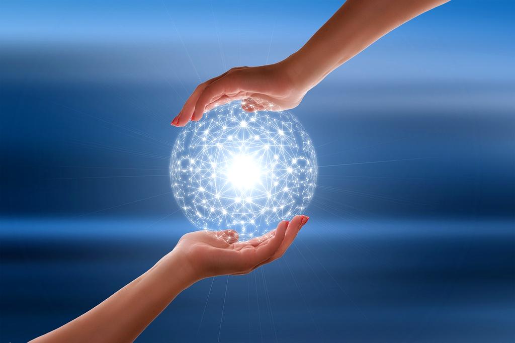 Open laptop displaying a blog article with cloud storage graphics